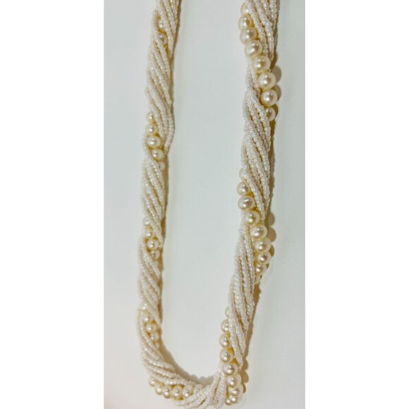 VTG Lee Sands Twisted 24" Necklace Lustrous White Freshwater Pearls & Seed Beads - Picture 1 of 8